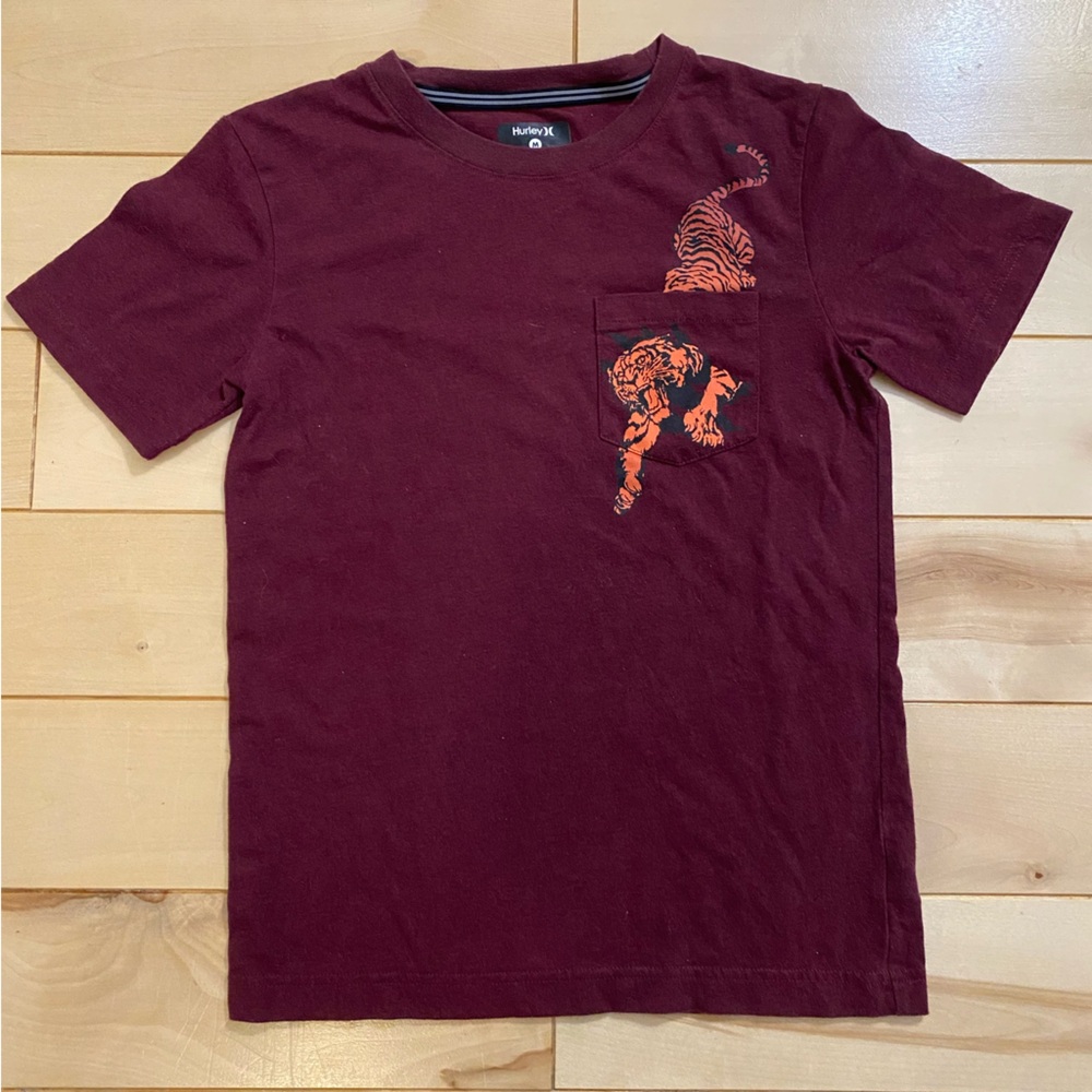 Hurley Kids’ t-shirt with Tiger graphic, Burgundy, size M